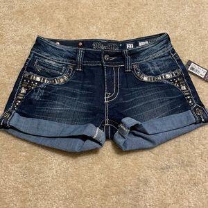 Miss Me Shorts JP5703H